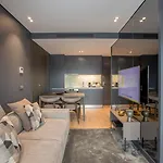 Apartamento Liiiving In - Dragao Pool View