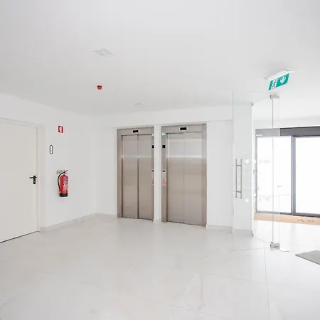Apartment Liiiving In - Dragao Pool View *