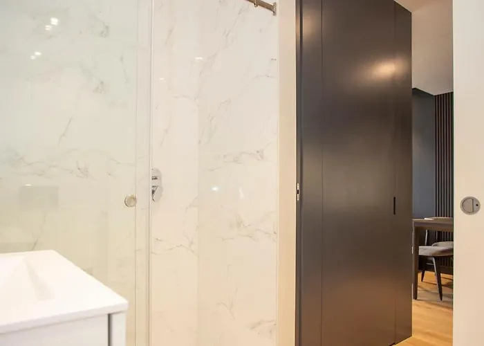 Liiiving In - Dragao Pool View Apartamento