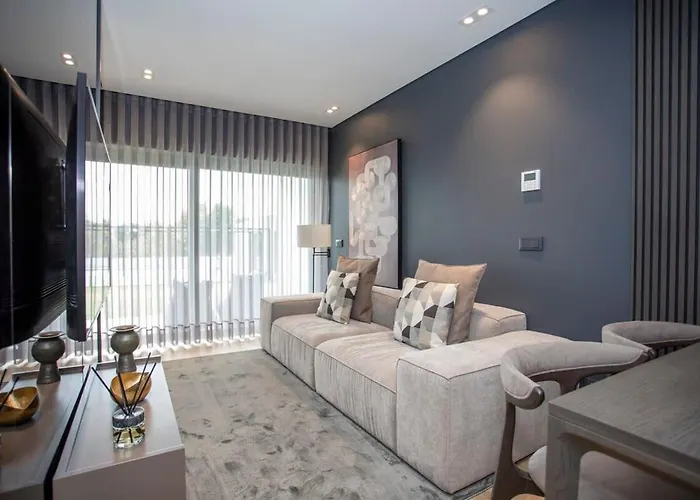 Liiiving In - Dragao Pool View Appartement *