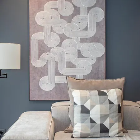 Liiiving In - Dragao Pool View פורטו